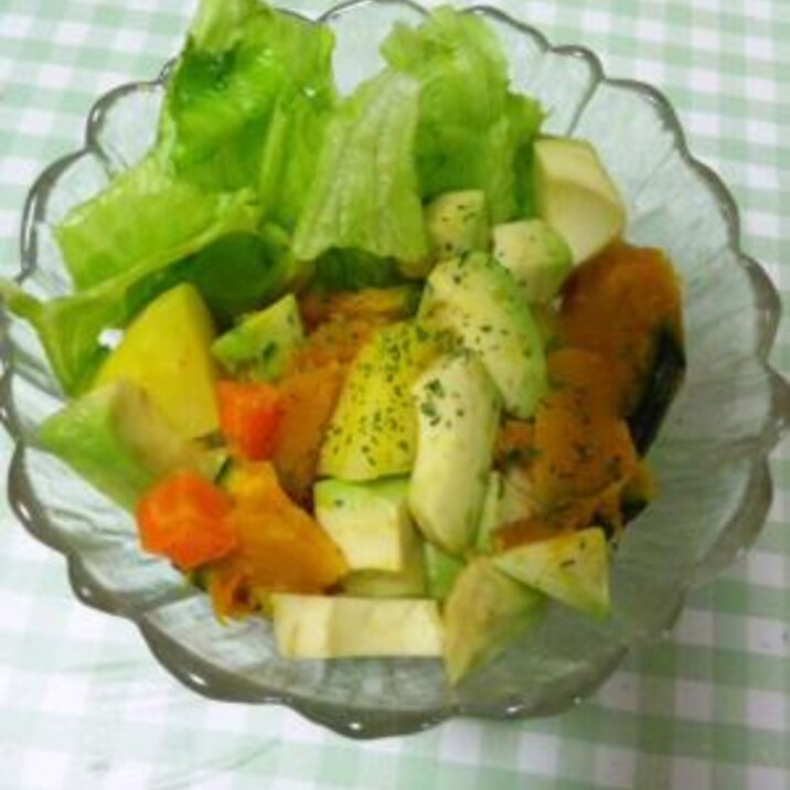 美味しい温野菜のコブサラダ